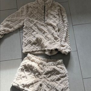 Dylan Cozy Cream Fleece Set